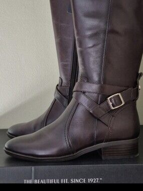BNIB Naturalizer Wide Calf Deep Brown Leather Tall Boots, 6.5M